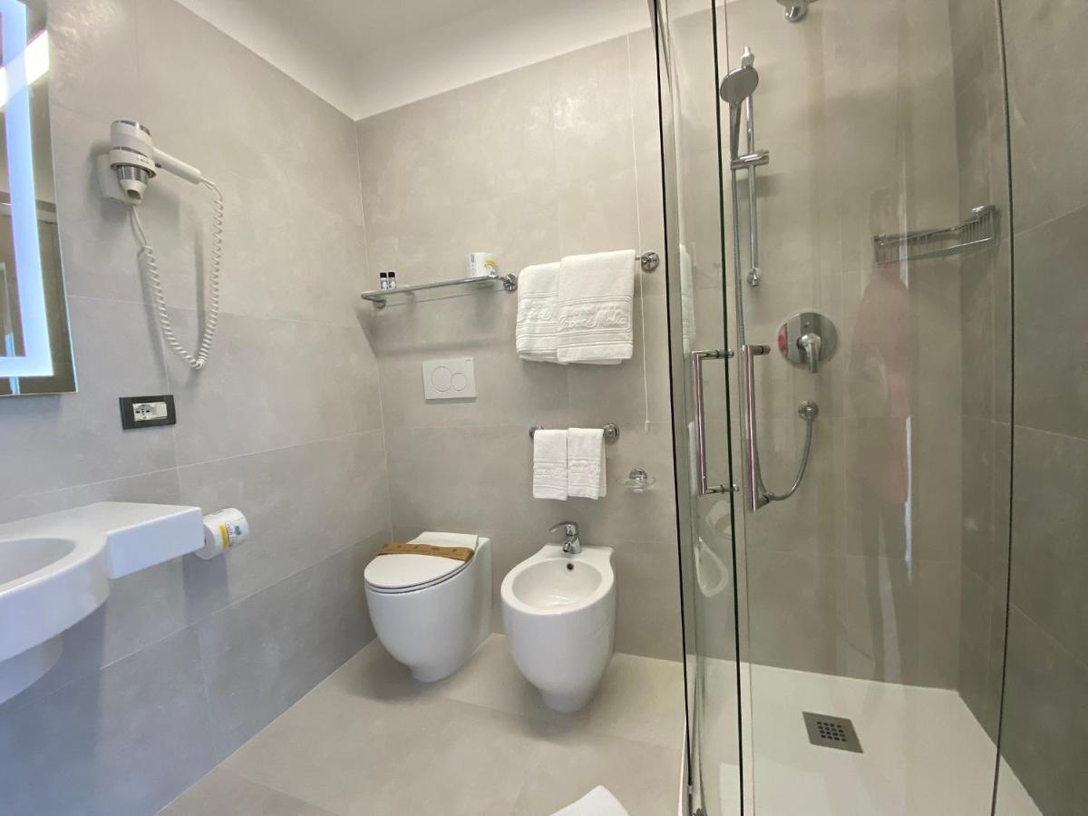 Hotel Croce Di Malta Lignano Sabbiadoro Luaran gambar