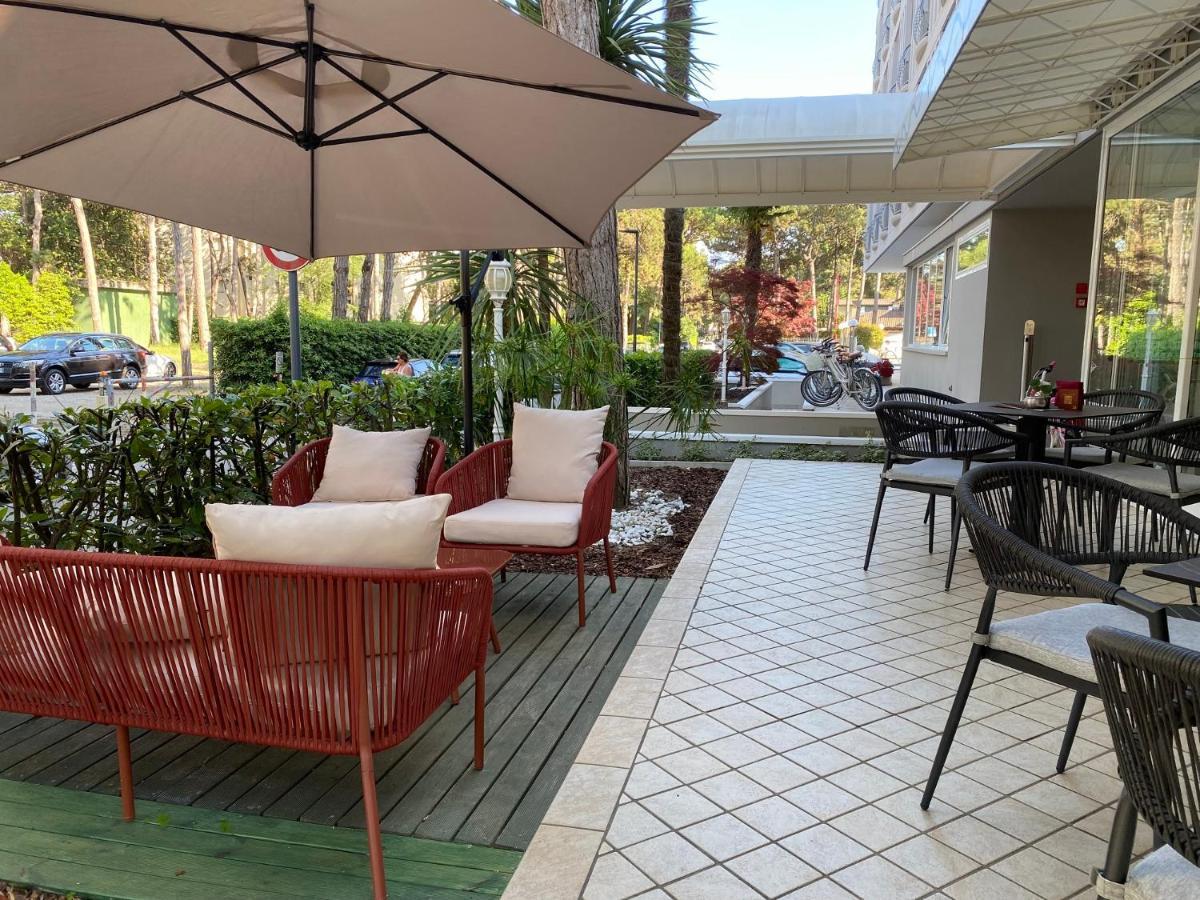Hotel Croce Di Malta Lignano Sabbiadoro Luaran gambar